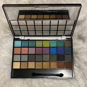 ELF Bold and Bright Eyeshadow Palette